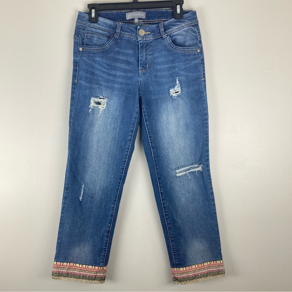 Wit & Wisdom capri ripped jeans with a decorative hem size 4